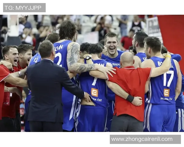 2016年男篮对阵捷克的精彩瞬间与赛后分析回顾