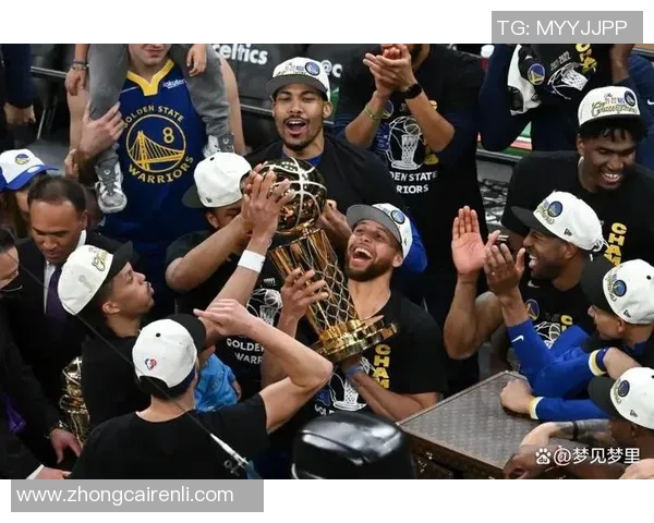 2017年鹈鹕勇士对决回顾：季后赛的激情与荣耀之战